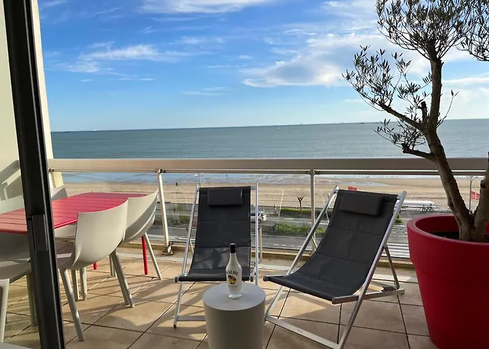 Malibu Beach LA BAULE appartement face à la mer !