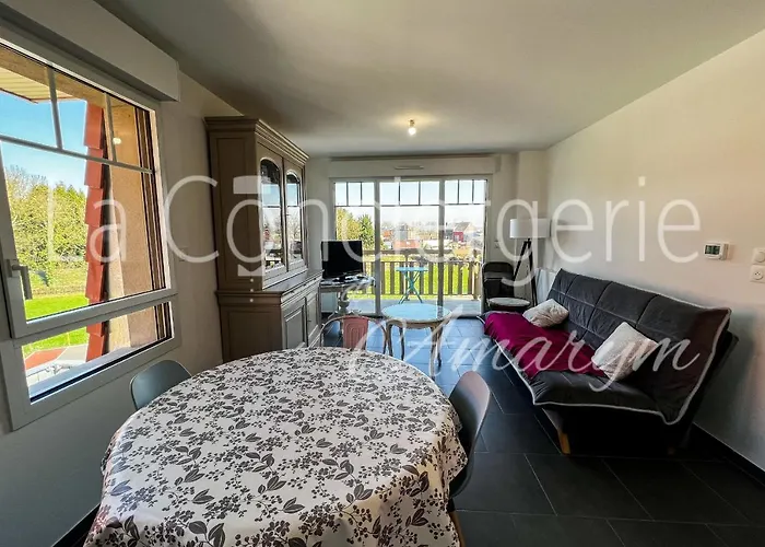 Les Hortensias Charmant Appartement Dans Une Residence Calme Avec Parking