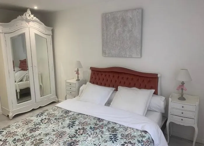 Cabine: Maison Avec Terrasse Colmar Centre-Cottage Garden Terrace Center Old Town Colmar