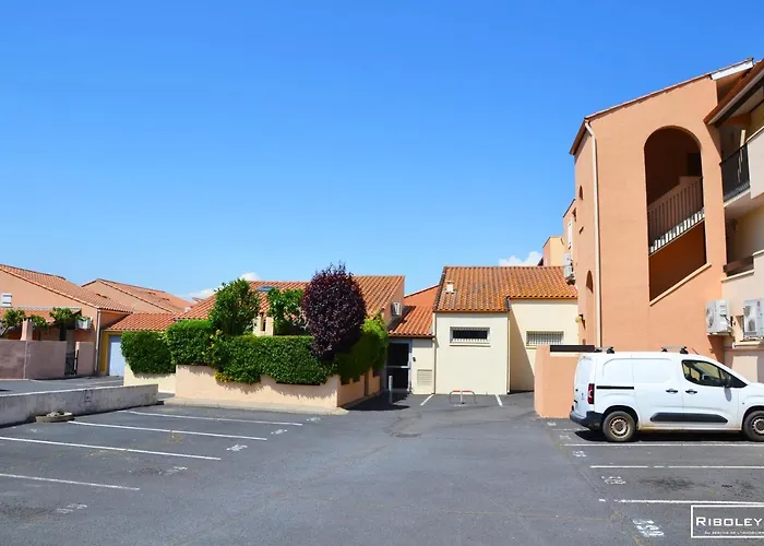 Vias-Plage - Appartement T2 A 100M De La Plage
