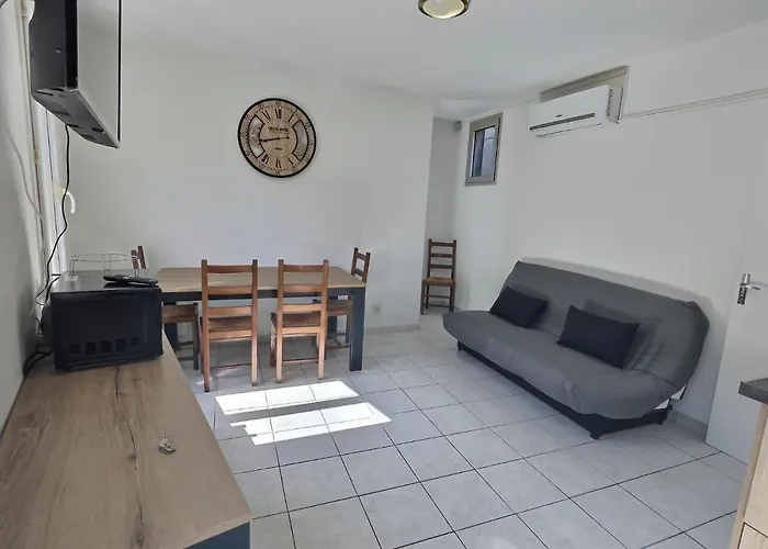Cimm Valras A 300M De La Plage, Appartement Ideal Pour 2 Adultes Et 2 Enfants