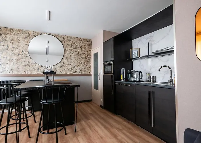 Coup De Coeur F2 Standing Design Et Parking