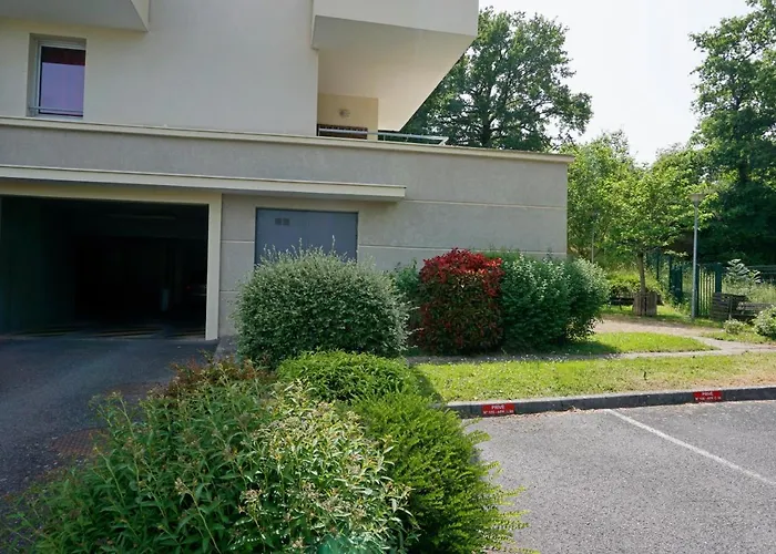 Le Clos Bellevue Appartement T3 parking + piscine