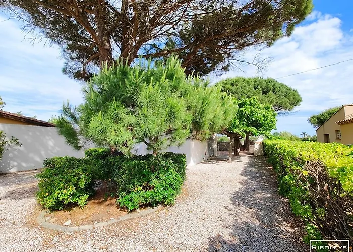 Vias-Plage - Maison De Vacances A 150M De La Mer