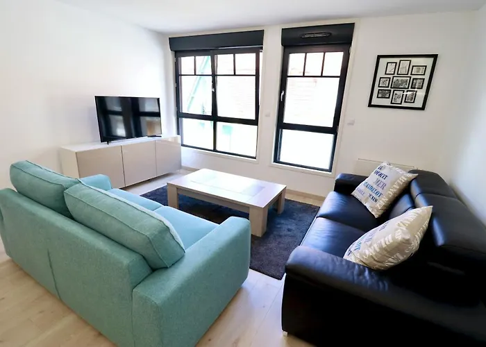Maison bleue - Apt 4 pers, 2 chambres, prox marché