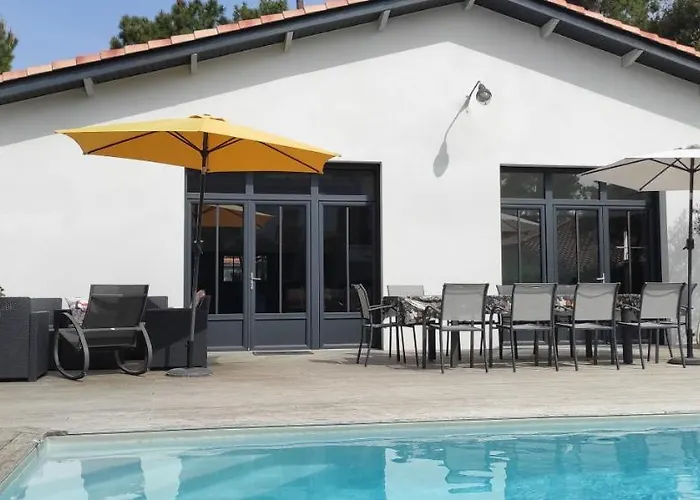 Villa Atelier 4****
