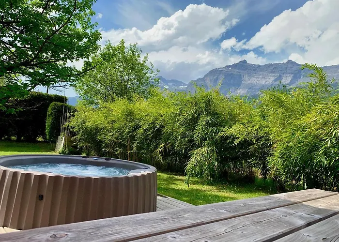 Appartement Avec Jacuzzi Dans Chalet Prive, Grande Terrasse, Parking Gratuit