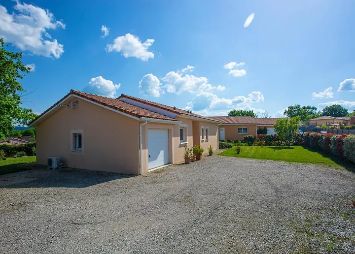 Maison Chaleureuse Avec Jardin 1500M2