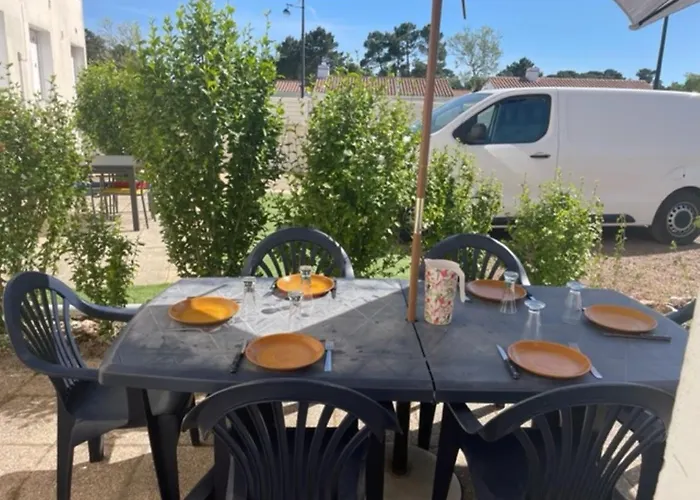 Appartement Rez-De-Chaussee 500 M De La Plage Ste Anne