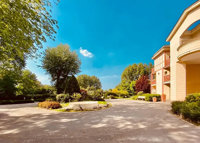 MC Tourisme - Splendide&cosy appartement avec piscine, tennis&parking