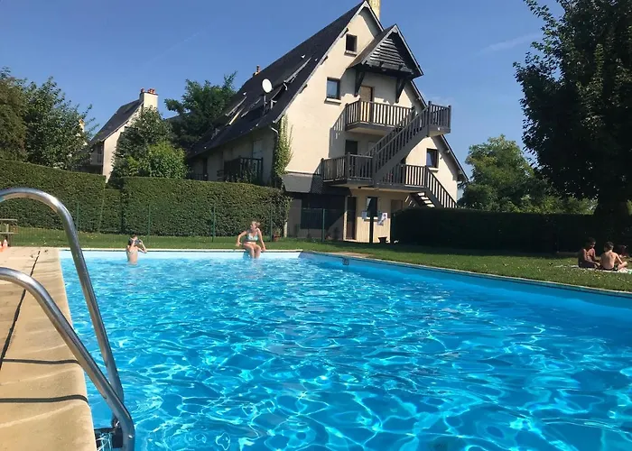Résidence le Manoir du Mont Canisy Piscine&Tennis