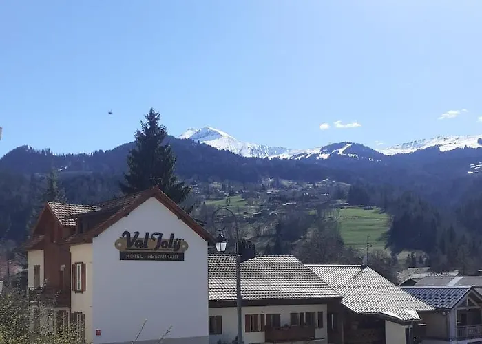 Hotel Val Joly