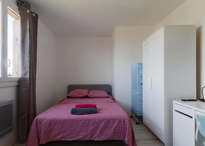 LE BEAULIEU * Appartement 4 chambres * 8pers * Clim * Parking * Balcon