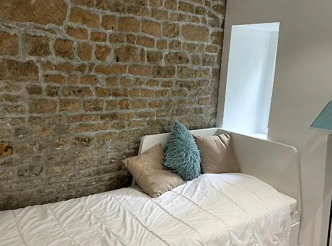 Superbe Appartement Avec Acces Patio