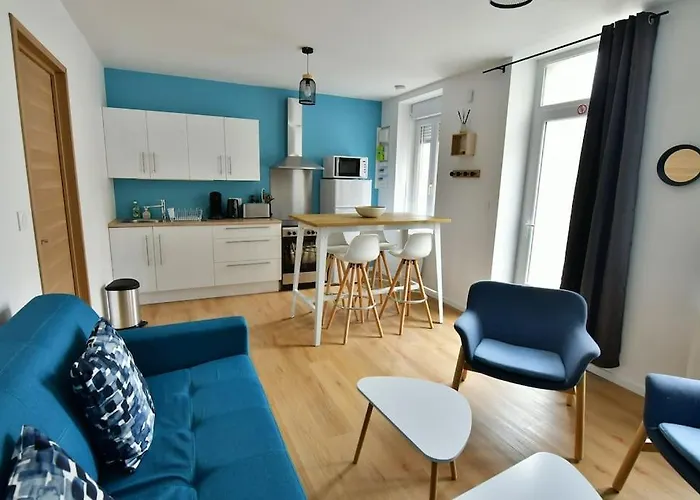 Le 46 - T2 Renove, Confortable Proche Centre-Ville