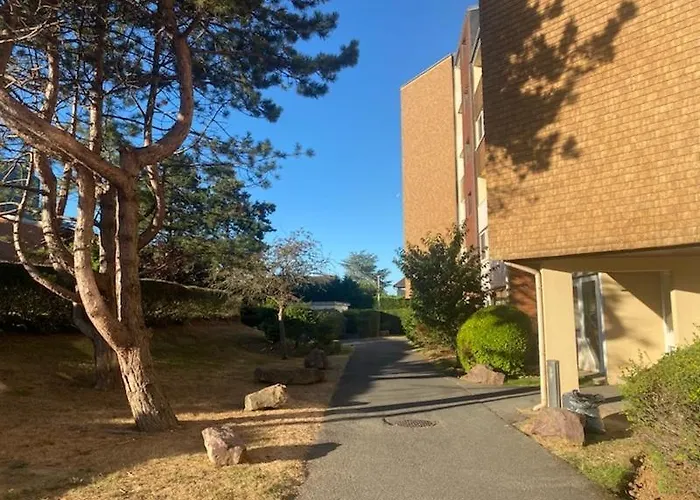 Appart Cabourg Residence Plein Sud Face Piscine Aqualudique