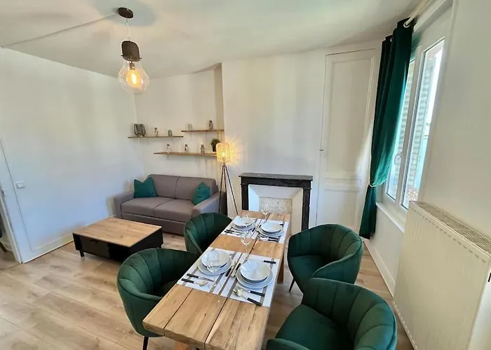Superbe Appartement A 50M De La Plage.