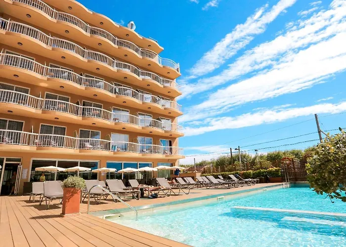 Kaktus Hotel Volga (Adults Only)