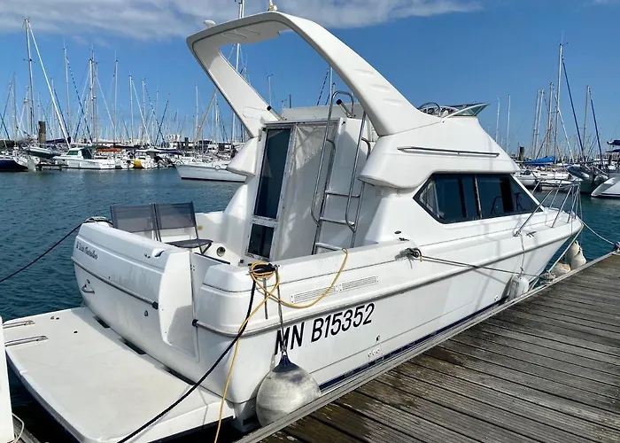 Nuit Insolite Sur Un Bateau Linge Et Menage Inclus