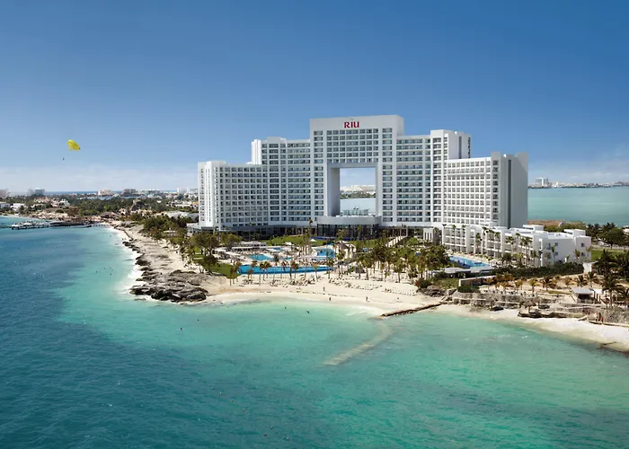 Lodge: Hotel Riu Palace Peninsula