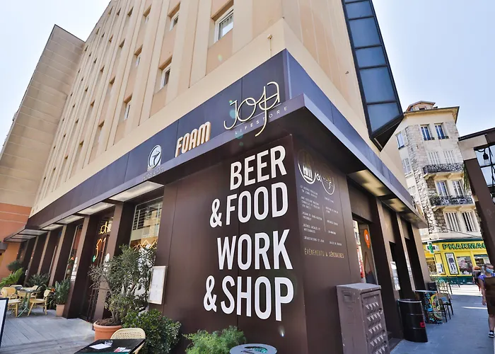 Hôtel 3 étoiles: Hotel du Pin Nice Port