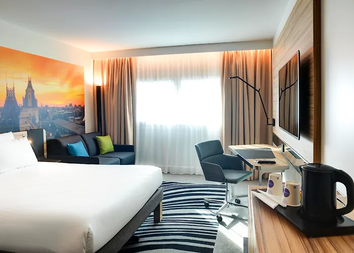 Hôtel pour familles: Novotel Paris 14 Porte d'Orleans