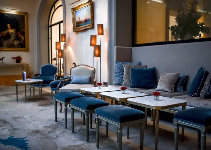 Hôtel Jacuzzi: Hôtel Lancaster Paris Champs-Elysées