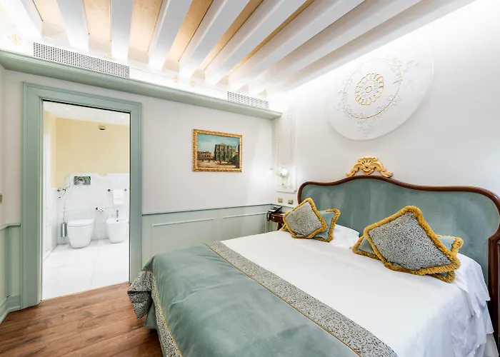 Hôtel 4 étoiles: Monaco & Grand Canal