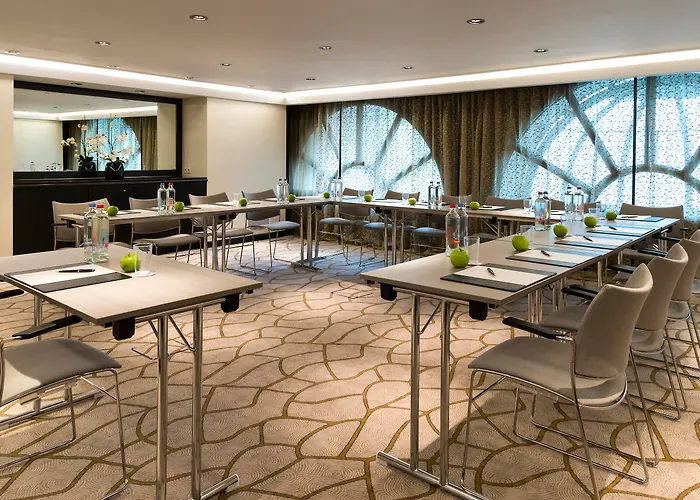Hotel Barsey By Warwick