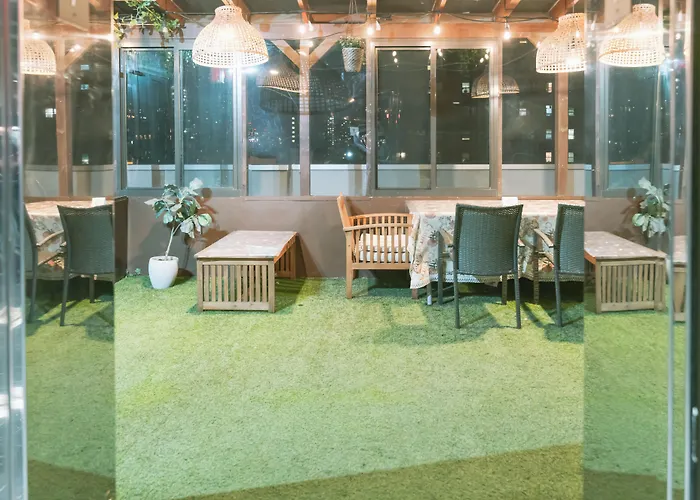 Resort: Madison Les Hotel