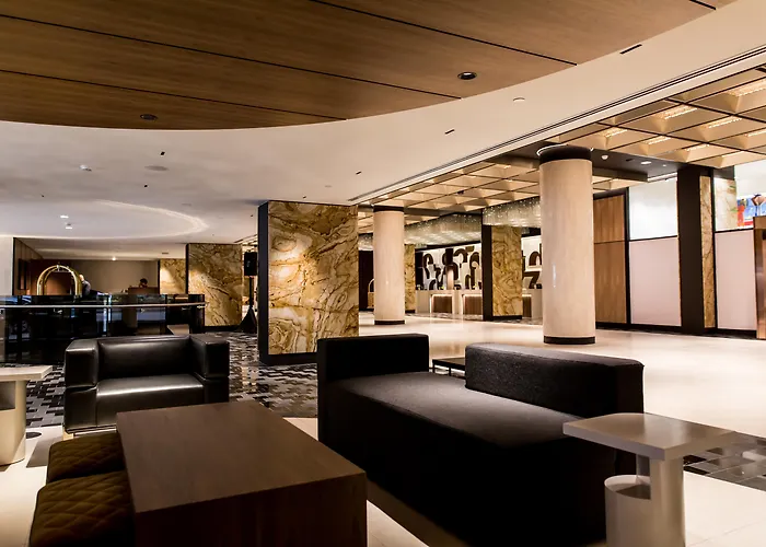 Fairmont The Queen Elizabeth