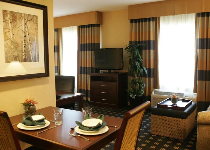 Homewood Suites By Hilton Toronto Airport Corporate Centre