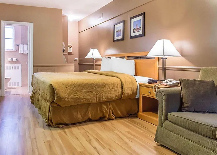 Econo Lodge Downtown
