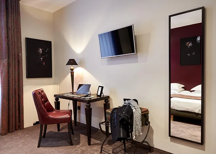 Hôtel central: Hotel Arok