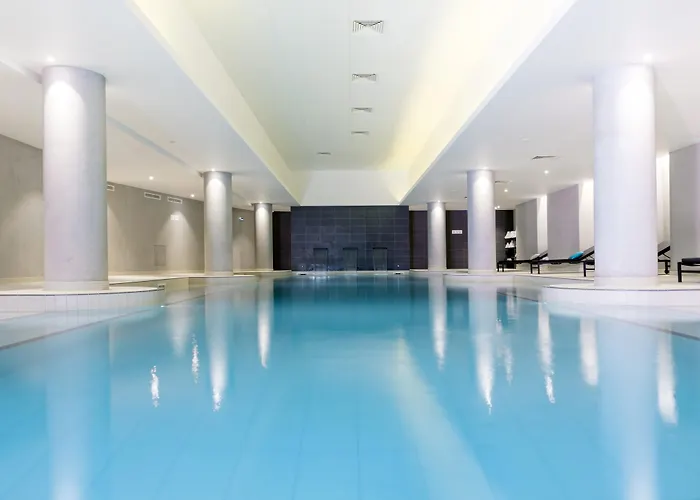 Radisson Blu CDG Airport Terminal Hotel, Paris