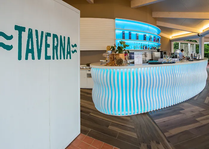 Hôtel de luxe: Hotel Baia Di Conte Club & Resort