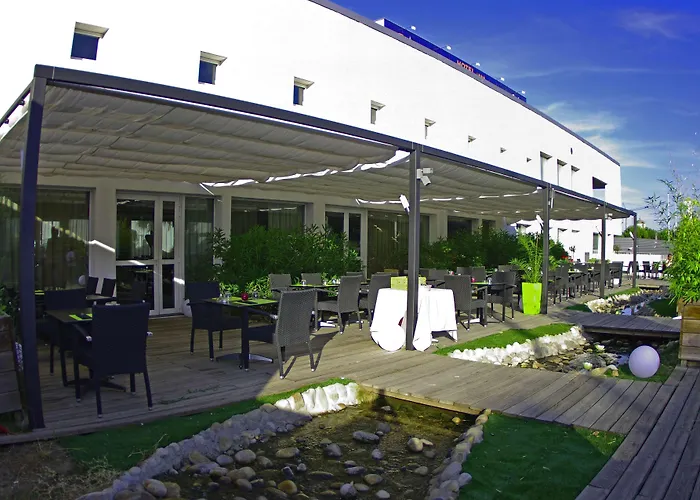 Resort: Campanile Montpellier Ouest - Croix D'Argent