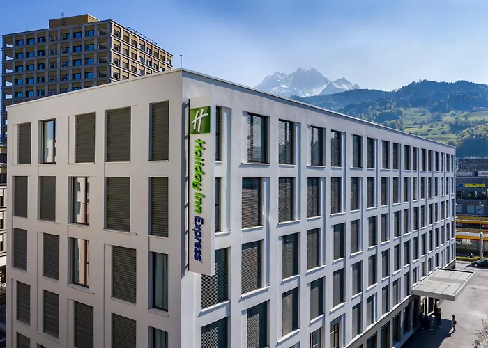  Holiday Inn Express - Luzern - Kriens By Ihg