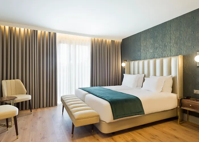 Hôtel 4 étoiles: Acta The Avenue