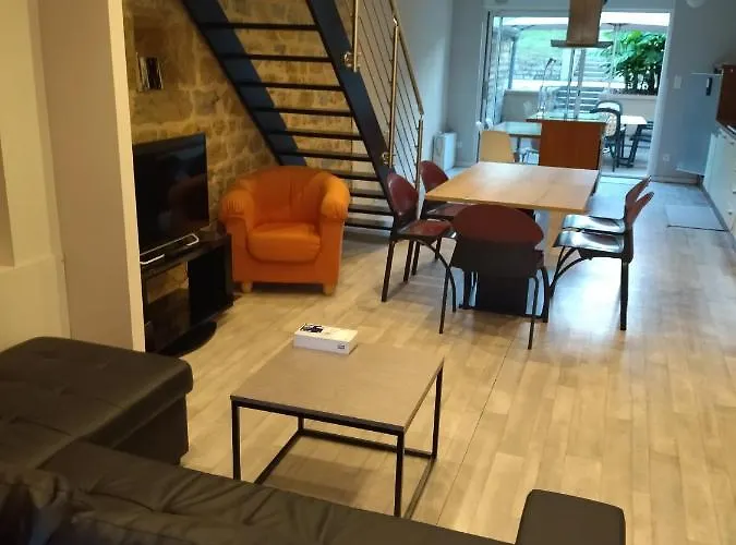 Maison Avec Espace Vert Clos Calme Terrasses 100M²