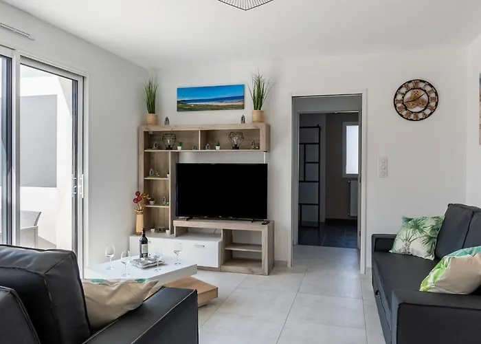 Holiday Home Palet Breton By Interhome