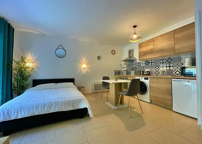 Draguignan, centre ville wifi jolie deco
