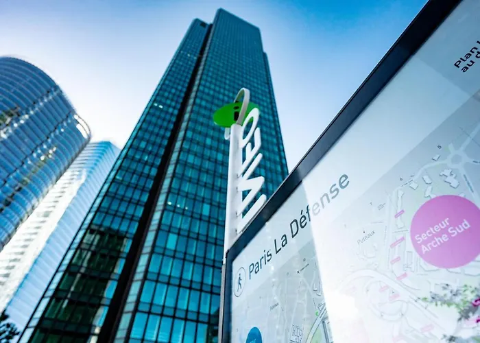  Staycity s Paris La Defense