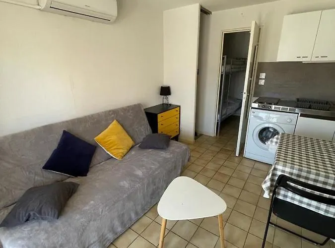 Agreable Tiny House Bien Situee Parking Gratuit
