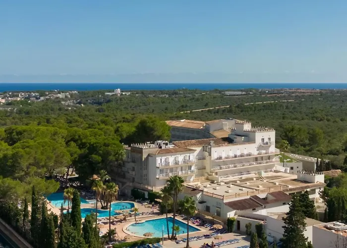 Hôtel pour familles: Hotel Castell Dels Hams