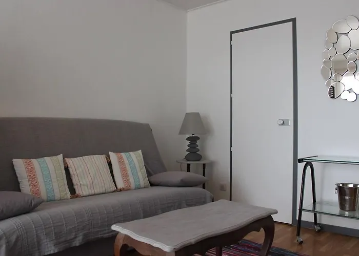 A Proximite Du Centre De La Rochelle, Avec Balcon Ensoleille - 4 Pers, Parking Prive, Proche Plage - Fr-1-246-519