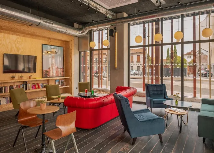 Eklo Hotels Toulouse Cartoucherie Zénith