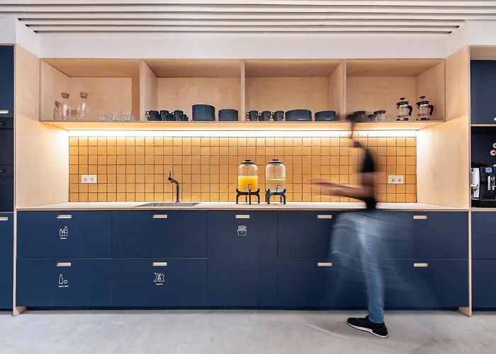 Auberge: Colo Colo Hostel - Single Private Beds