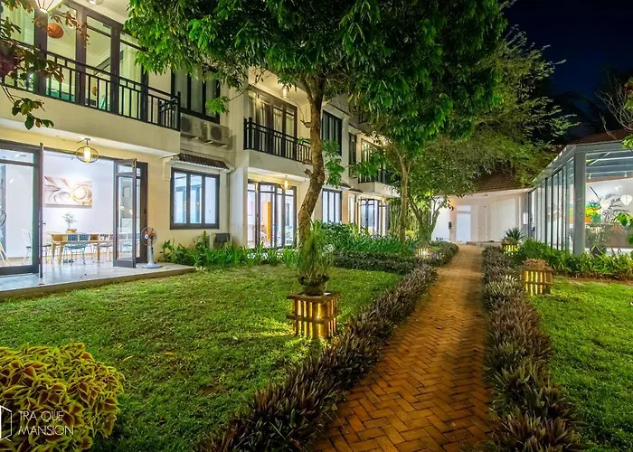 Tra Que Mansion