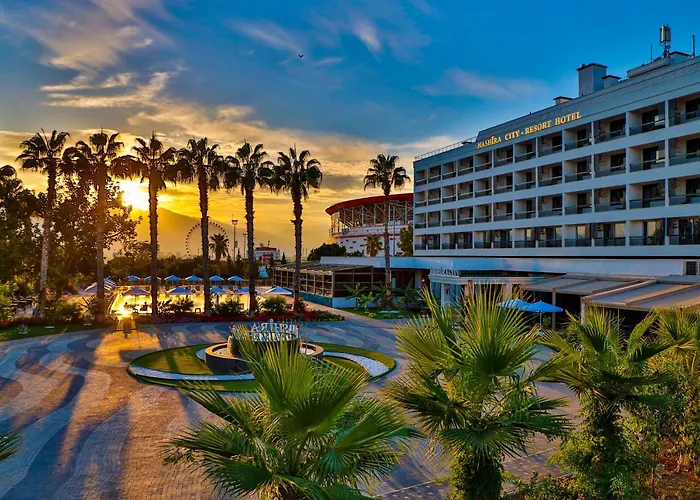 Nashira City Resort